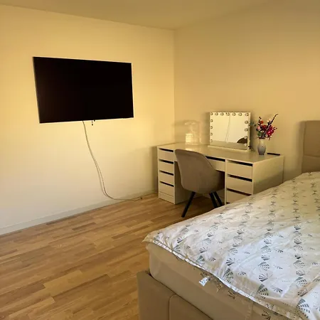 Spacious Luxury In קופנהגן
