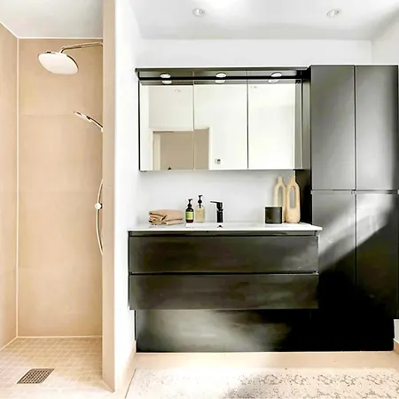 Spacious Luxury In *