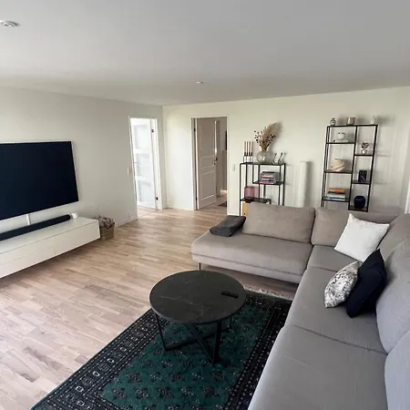 빌라 Spacious Luxury In